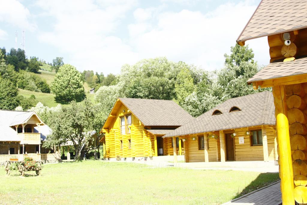 Casutele Din Moisei Exterior foto