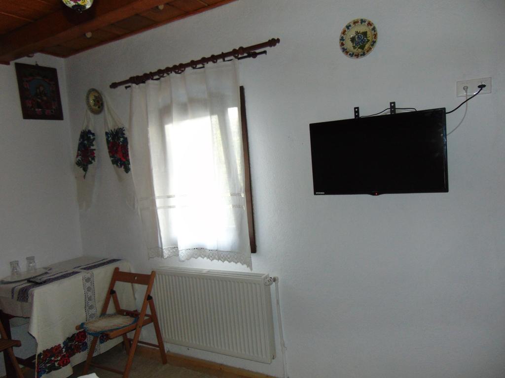 Casutele Din Moisei Exterior foto
